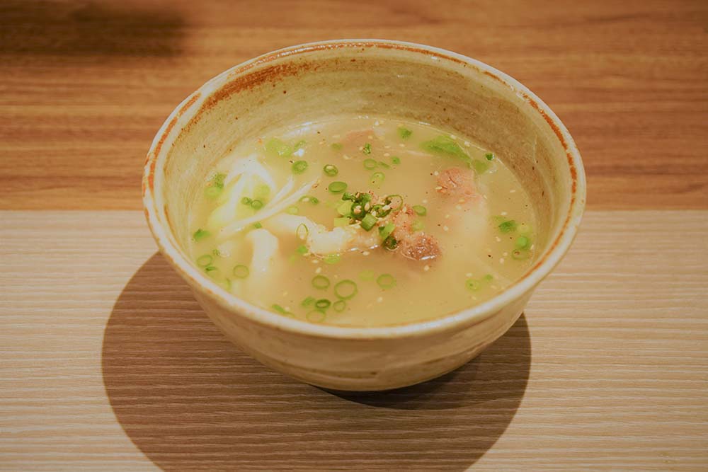 Gomtang Gukbap (Korean beef bone soup with rice or udon noodle)